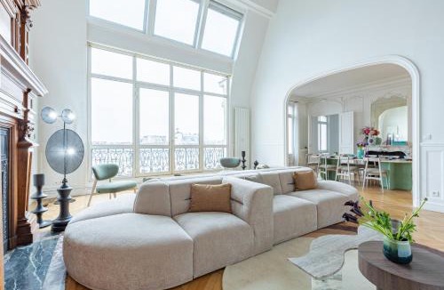 Neuilly-sur-Seine Apartment | Luxueux Appartement 4BD, Arc de Triomphe