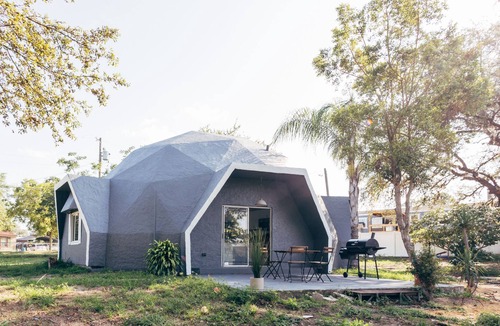 Haines City House | Luxurious Dome Retreat: Unwind in Haines City's Serenity