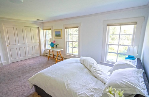 State College House | Luxurious Farmhouse - 8 mins to Beaver Stadium