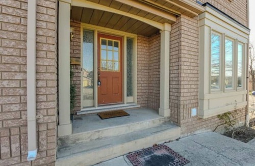 Lisgar Apartment | Luxurious Home in Mississauga