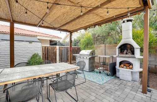 Thayer Estates House | Luxurious Outdoor Oasis! Spacious Mesa Retreat