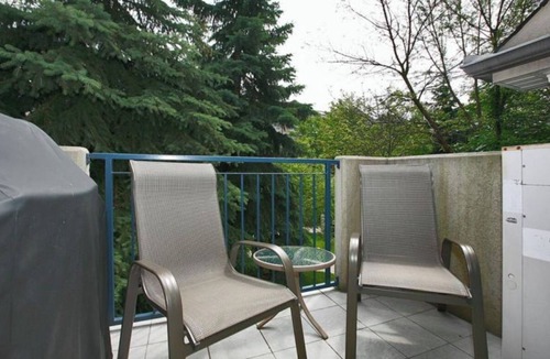 Willowdale Apartment | Luxurious two bedroom in the Yonge & Finch area of North York.