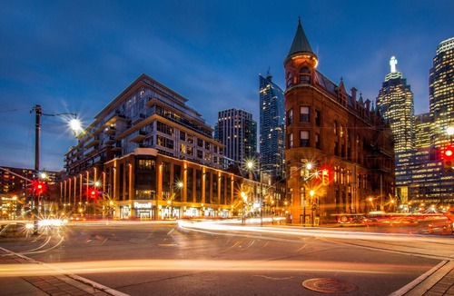 Downtown Toronto Condo | Luxury 1 Bedroom Condo in the Heart of Downtown Toronto