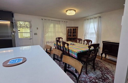 Carlisle House | Luxury 3-bedroom house with 2 car Garage for use in Car Show Carlisle, PA