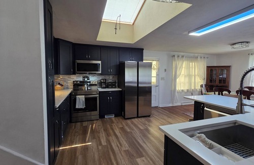 Carlisle House | Luxury 3-bedroom house with 2 car Garage for use in Car Show Carlisle, PA