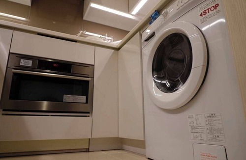 Otemachi Apartment | Luxury 3 Bedroom Apartment Near Mitsukoshimae Metro Tokyo Japan