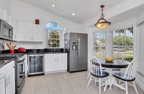 Indian Point House | Luxury 4BR Home - Pool, Games, BBQ - Near Disney!