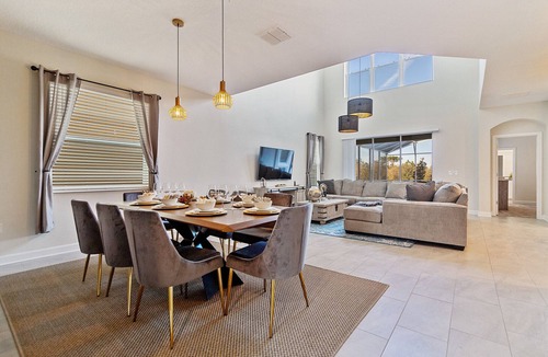 Four Corners Villa | Luxury 5 Bedroom Home 170