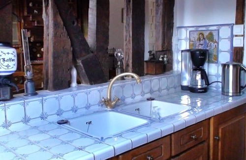 Marais Apartment | Luxury Affordable Vacation Home in Paris, Marais