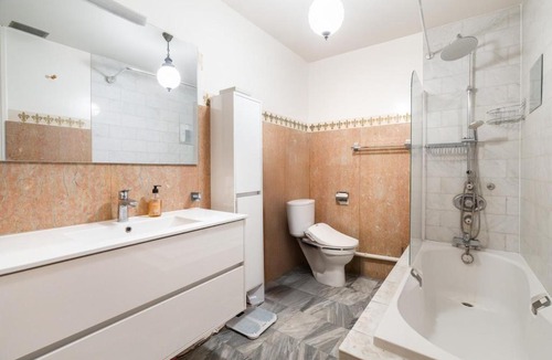 Champs-Elysees Apartment | Luxury and Elegance Georges V