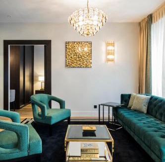 Les Halles Apartment | Luxury Apartment Paris Louvre II