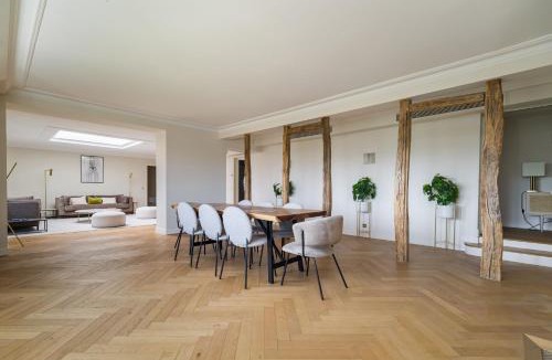Champs-Elysees Apartment | Luxury apartments - Avenue Montaigne