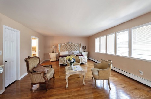 Bay Shore House | LUXURY BAY SHORE HOME