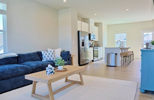 Bayside House | Luxury Coastal Townhome Steps from Clubhouse/Pools