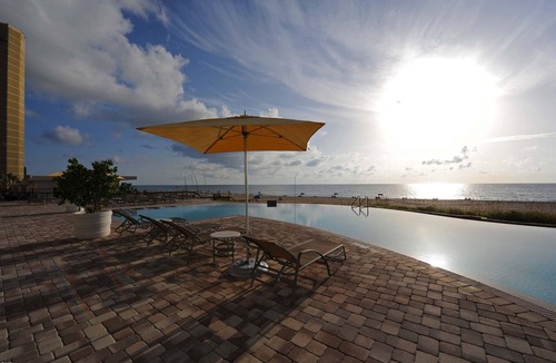 Singer Island Condo | Luxury Condo in the Ritz Carlton Residences on a private beach