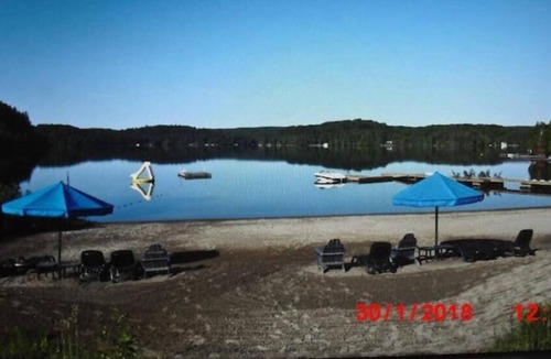 Lake of Bays Cottage | Luxury Cottage at Blue Water Acres Resort, Lake of Bays 3 Bedrooms Aug/Nov