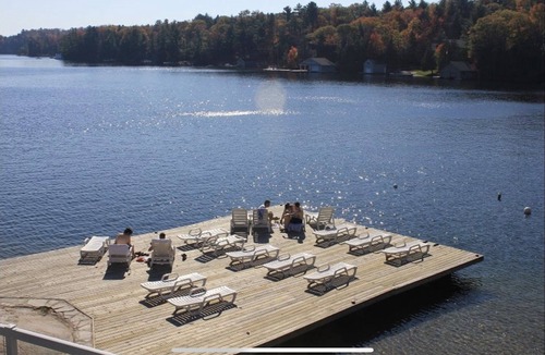 Seguin Cottage | Luxury cottage on lake Joseph at rocky crest golf club
