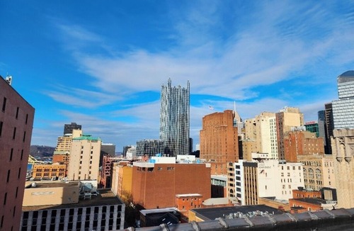 Downtown Pittsburgh Apartment | Luxury Downtown Loft w/Skyline Views, Minutes from NFL Draft
