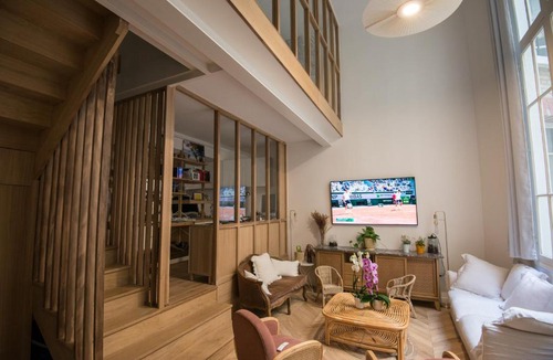 Grenelle Apartment | Luxury Eiffel