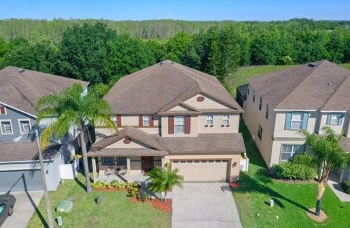 Legacy Park Villa | Luxury Family Oasis Villa