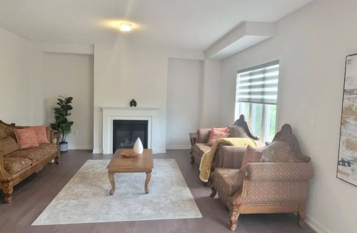 Simcoe House | Luxury Furnished 5 Bedroom House In Norfolk Simcoe