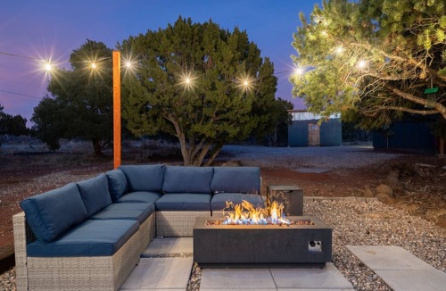 Williams House | Luxury Grand Canyon Basecamp 40 min to South Rim