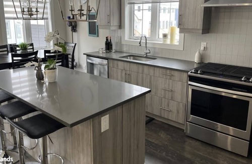 The Blue Mountains House | Luxury Home 1 minute from Blue Mountain Village