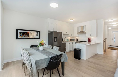 Oakville House | Luxury Home in Oakville