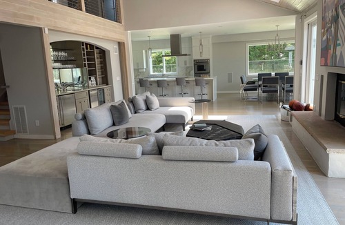 Shinnecock Hills House | Luxury Home with Private Tennis, Basketball, Pool & Jacuzzi