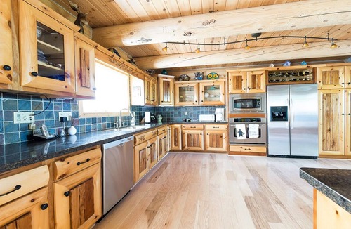 Zurich House | Luxury Lakefront Property w/private beach