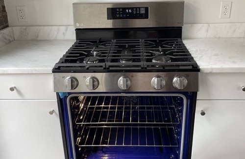 Faubourg Lafayette Cottage | Luxury Newly Renovated Carriage House in Lower Garden District
