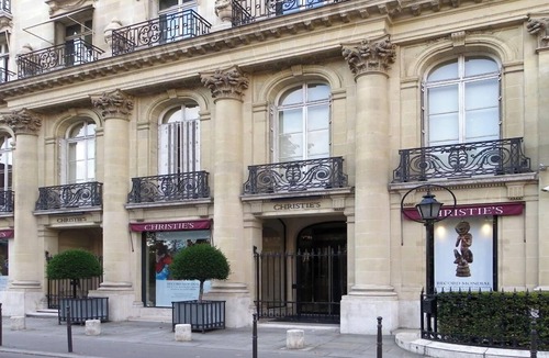 8th Arrondissement Apartment | LUXURY PARISIAN RETREAT:ELEGANT 4-BEDROOM APARTMENT IN MADELEINE DISTRICT-180SQM