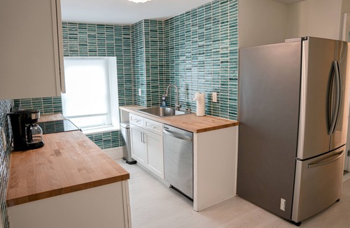 Atlantic City House | Luxury Penthouse 3 Blocks to Boardwalk & Casinos Near AtlantiCare
