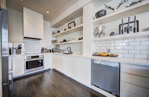 Toronto Entertainment District Apartment | Luxury PENTHOUSE w BREATHTAKING CN TOWER VIEWS