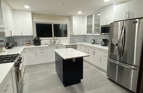 Westfield House | Luxury Private Room in Westfield, 1 hour to NYC