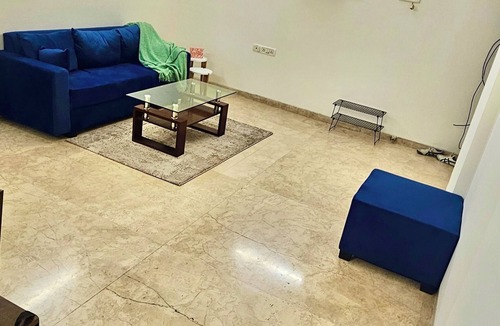 Andheri West Apartment | Luxury Spacious 2BHK in Prime Location Mumbai and Fast WiFi