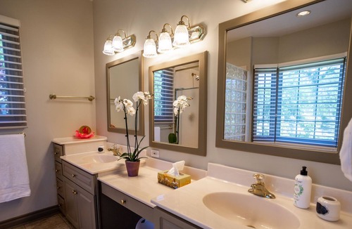 Vittoria Villa | Luxury Villa on Lake Erie