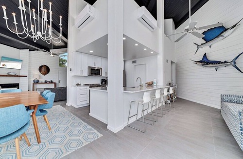 Josephine House | Luxury Waterfront Retreat | Designer Interior, Huge Deck & Private Boat Slip | BEACHBALL PROPERTIES