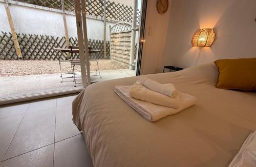 Neuilly-sur-Marne Apartment | Luxury Zen & Love Studio - Proche Paris & Disneyland