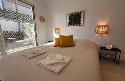 Neuilly-sur-Marne Apartment | Luxury Zen & Love Studio - Proche Paris & Disneyland