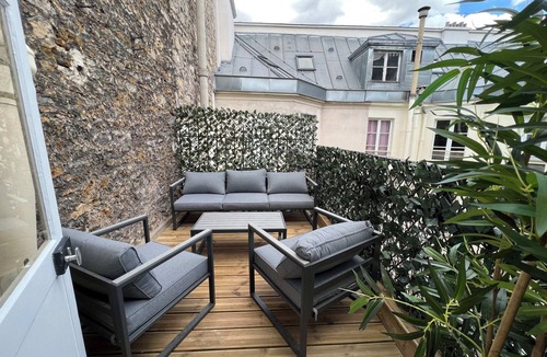 Chaussee-d'Antin Apartment | Madeleine Opéra - Superb Two Bedroom for 8 pax
