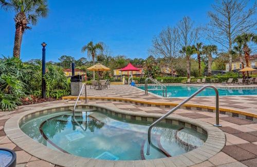 Regal Palms House | Magic Moments Retreat