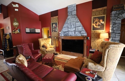 Indian Point Villa | Magical 5-Bedroom Villa Near Universal's Wizarding World