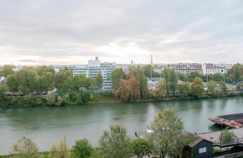 Cœur de Ville Apartment | Magnificent appt with VIEW close to PARIS