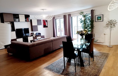 Neuilly-sur-Seine Apartment | Magnifique Appartement à 500 Mètres du Métro