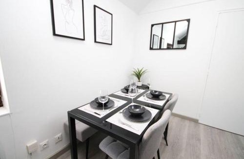 Pierrefitte-sur-Seine Apartment | Magnifique Appart Cosy Tram 4pers Gare Wifi