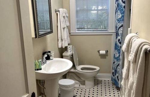 Port St. Joe Cottage | Magnolia Cottage, Mainstreet Port St Joe