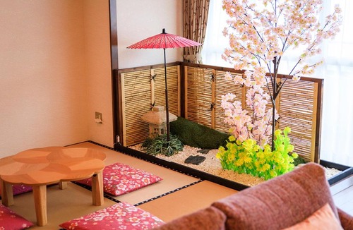 Miura Hotel | Maholova Minds Miura