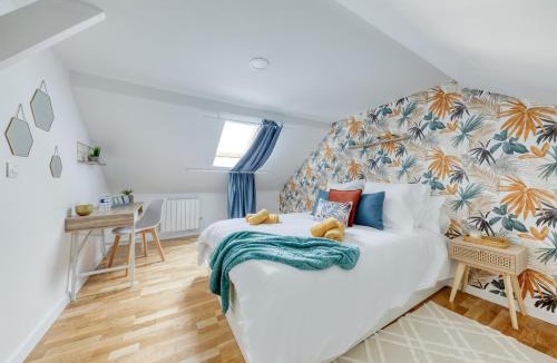 La Courneuve House | Maison 4 chambres - 12 personnes - Parking Privé - Metro 7 - Rer B -