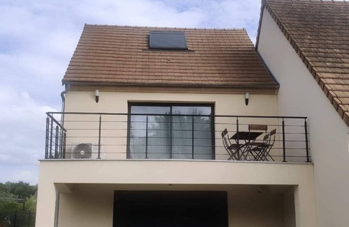 Villeneuve-Saint-Denis House | Maison au Calme à 10mn de Disneyland !